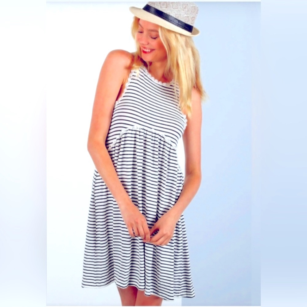 POL Clothing Striped A-Line Mini Dress Lace Trim Back Zipper Medium